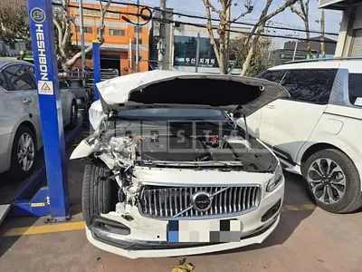Photo 1 of 18: 2023 Volvo S90B6 AWD — Korean insurance auction