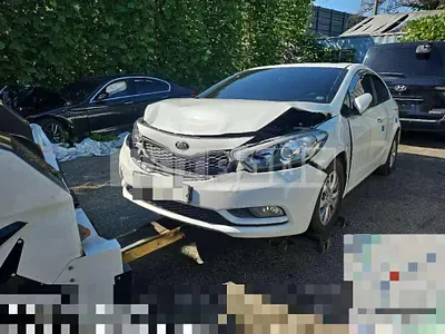 Photo 1 of 6: 2015 Kia Kz — Korean insurance auction