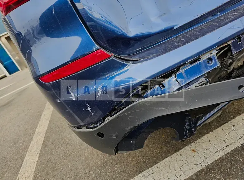 Photo 2 of 9: 2018 BMW X3 xDrive20d, VIN WBATX3109JLB90258 — Korean insurance auction
