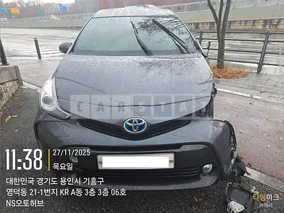 2016 TOYOTA PRIUS V