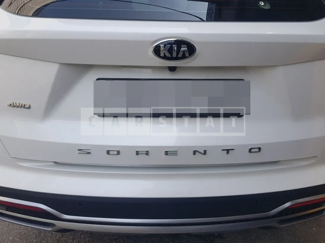 Photo 2 of 11: 2020 Kia Sorento 2.2 (4WD) — Korean insurance auction