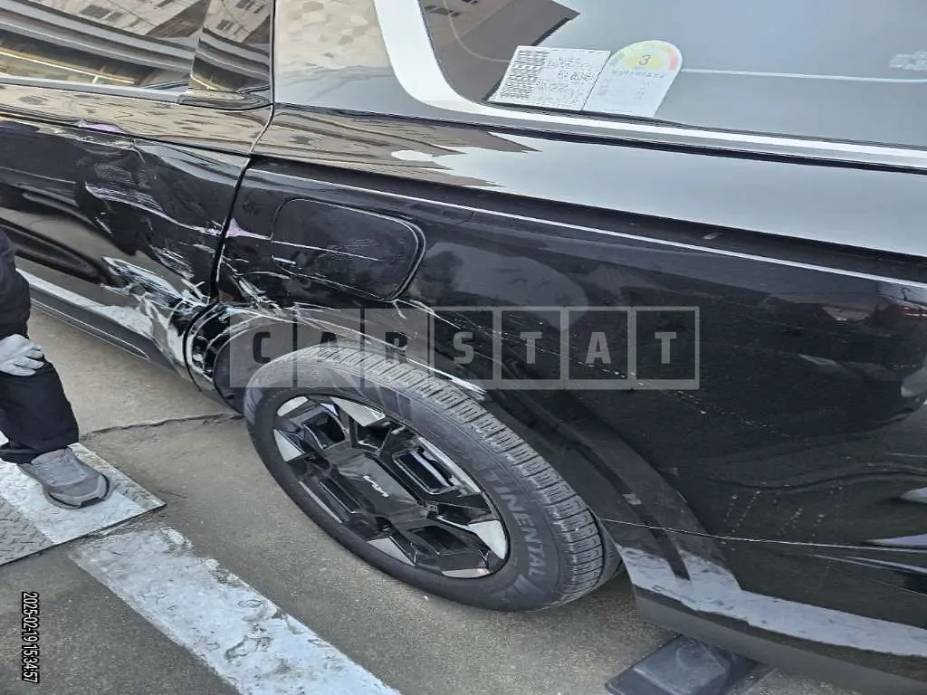 Photo 2 of 2: 2025 Kia (parts) Carnival Hybrid Wheel — Korean insurance auction