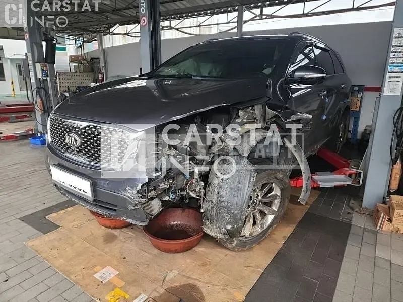 Photo 2 of 14: 2015 Kia Sorento, VIN KNAPH81ABFA065629 — Korean insurance auction