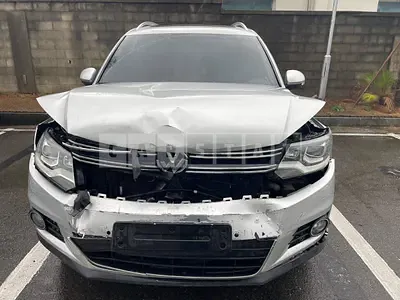 Photo 1 of 12: 2016 Volkswagen Tiguan 2.0 TDI BMT, VIN WVGZZZ5NZGW039529 — Korean insurance auction