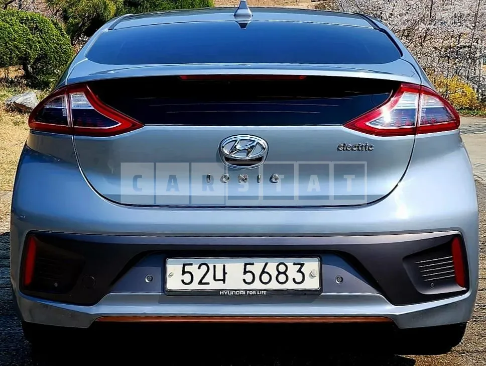 Photo 2 of 7: 2017 Hyundai IONIQ Electric — Korean insurance auction