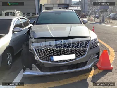 Photo 1 of 13: 2021 Genesis GV80, VIN KMTHA81BDNU087921 — Korean insurance auction