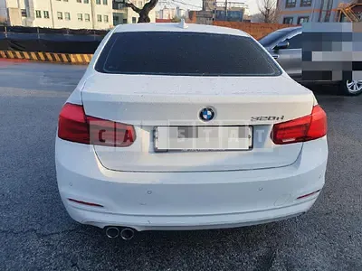 Photo 1 of 44: 2017 BMW 320d, VIN WBA8C5107HA068207 — Korean insurance auction