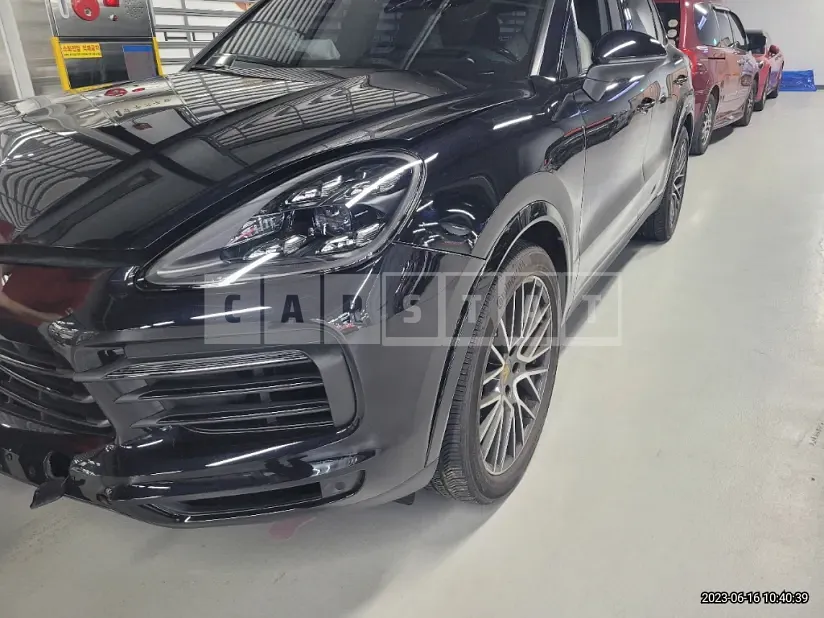 Photo 2 of 25: 2022 Porsche Cayenne, VIN WP1AA29Y2NDA07777 — Korean insurance auction