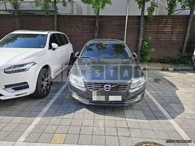 Photo 1 of 25: 2015 Volvo S80D4 — Korean insurance auction