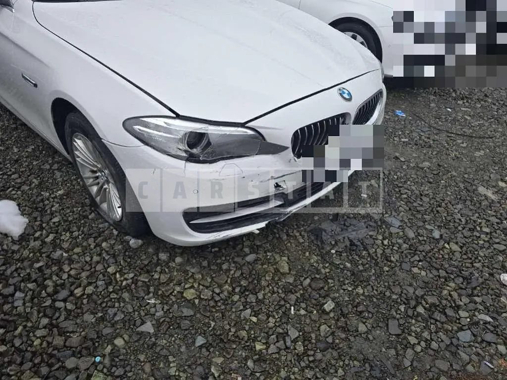 Photo 2 of 6: 2014 BMW 520d xDrive — Korean insurance auction