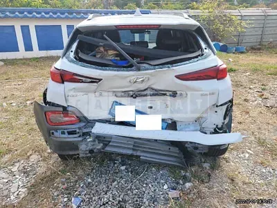 Photo 1 of 12: 2019 Hyundai Kona Electric, VIN KMHK381GFKU000556 — Korean insurance auction