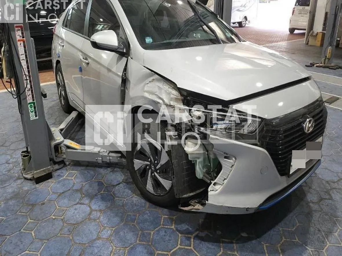 Photo 2 of 16: 2017 Hyundai Modern Ionic, VIN KMHC751CGJU041386 — Korean insurance auction