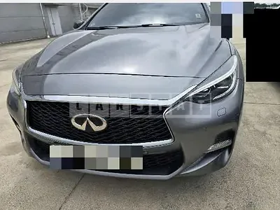Photo 1 of 7: 2017 Infiniti Q30 — Korean insurance auction