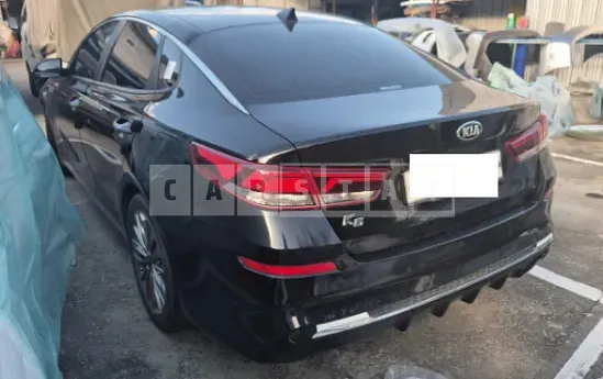 Photo 2 of 25: 2019 Kia K5 — Korean insurance auction