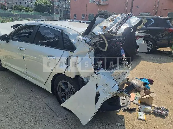 Photo 2 of 14: 2020 Kia K5 2.0 — Korean insurance auction