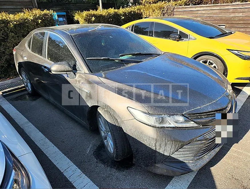 Photo 2 of 10: 2020 Toyota Camry Hybrid LE — Korean insurance auction
