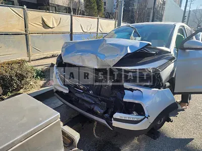 Photo 1 of 8: 2016 Hyundai Tucson TL, VIN KMHJ2815GGU176536 — Korean insurance auction
