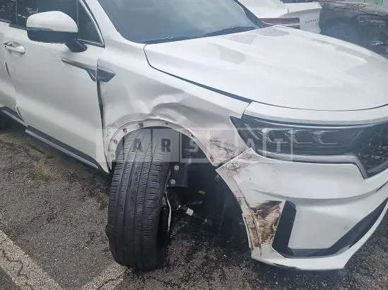 Photo 2 of 13: 2022 Kia Sorento — Korean insurance auction