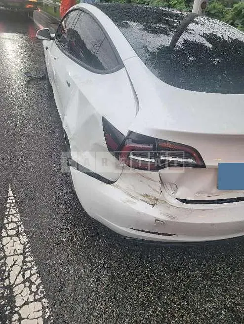 Photo 2 of 8: 2021 Tesla Model 3 Long Range — Korean insurance auction