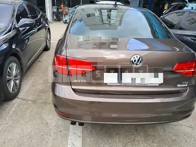 Photo 1 of 25: 2016 Volkswagen Jetta 2.0 TDI BMT Premium — Korean insurance auction