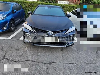 Photo 1 of 16: 2023 Toyota Camry Hybrid — Korean insurance auction