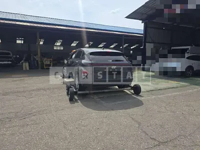 Photo 1 of 12: 2023 Hyundai Kona Gasoline — Korean insurance auction