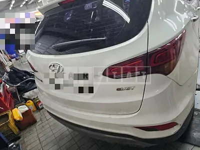 Photo 1 of 24: 2015 Hyundai Santa Fe DM — Korean insurance auction