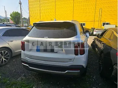 Photo 1 of 13: 2024 Kia Sorento 1.6 — Korean insurance auction