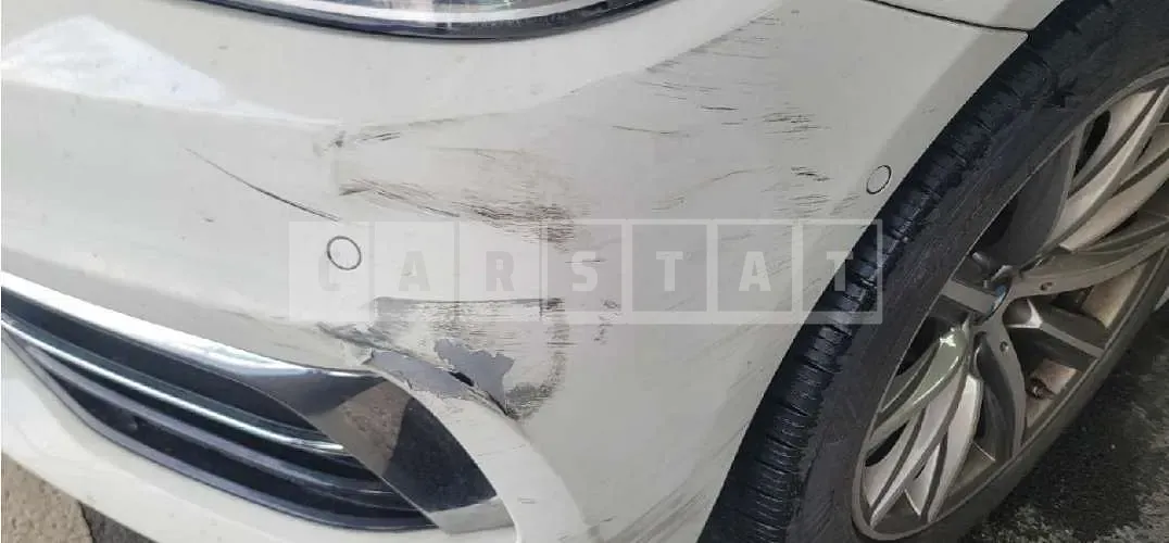Photo 2 of 2: 2020 BMW (parts) 530e Light — Korean insurance auction