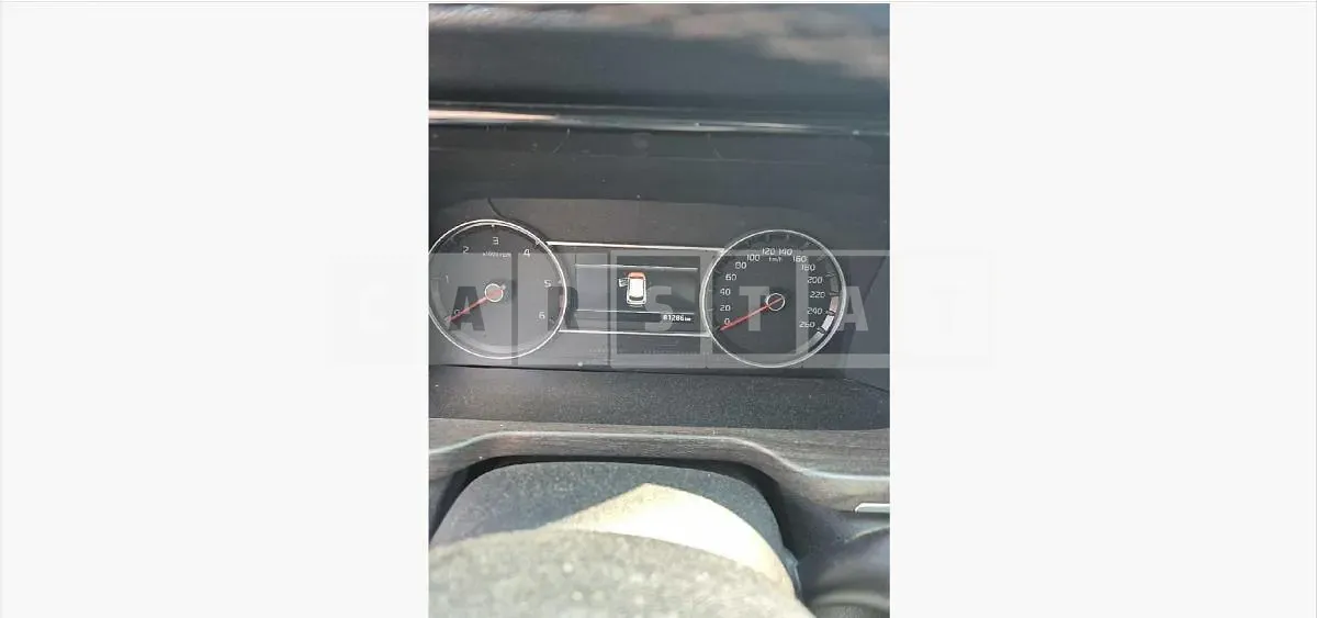 Photo 2 of 24: 2020 Kia Sorento — Korean insurance auction