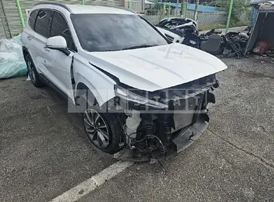 Photo 1 of 10: 2019 Hyundai Santa Fe — Korean insurance auction
