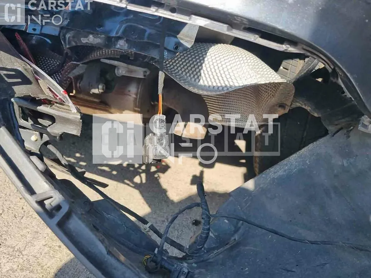 Photo 2 of 43: 2018 Mercedes-Benz GLC350 e 4Matic, VIN WDC0G5EB6KF554608 — Korean insurance auction