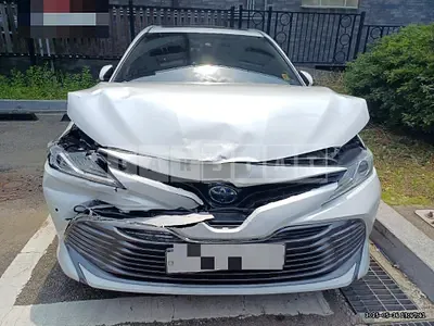 Photo 1 of 16: 2019 Toyota Camry Hybrid — Korean insurance auction