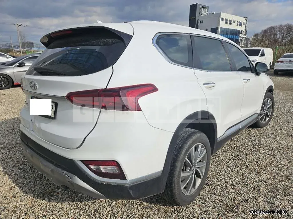 Photo 2 of 11: 2020 Hyundai Santa Fe — Korean insurance auction