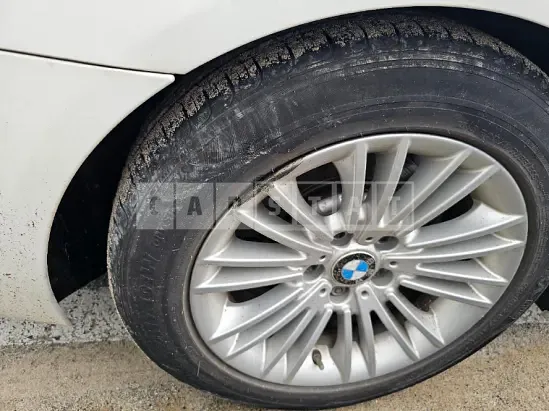 Photo 2 of 9: 2015 BMW 520d — Korean insurance auction