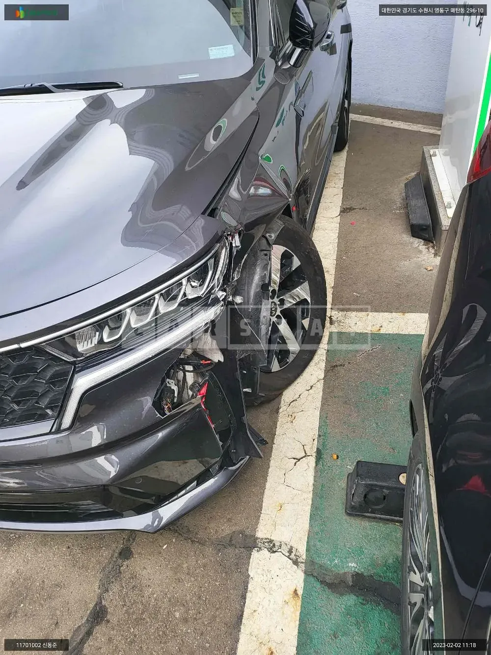 Photo 2 of 12: 2020 Kia Sorento /Sorrento, VIN KNARH81BGMA035621 — Korean insurance auction
