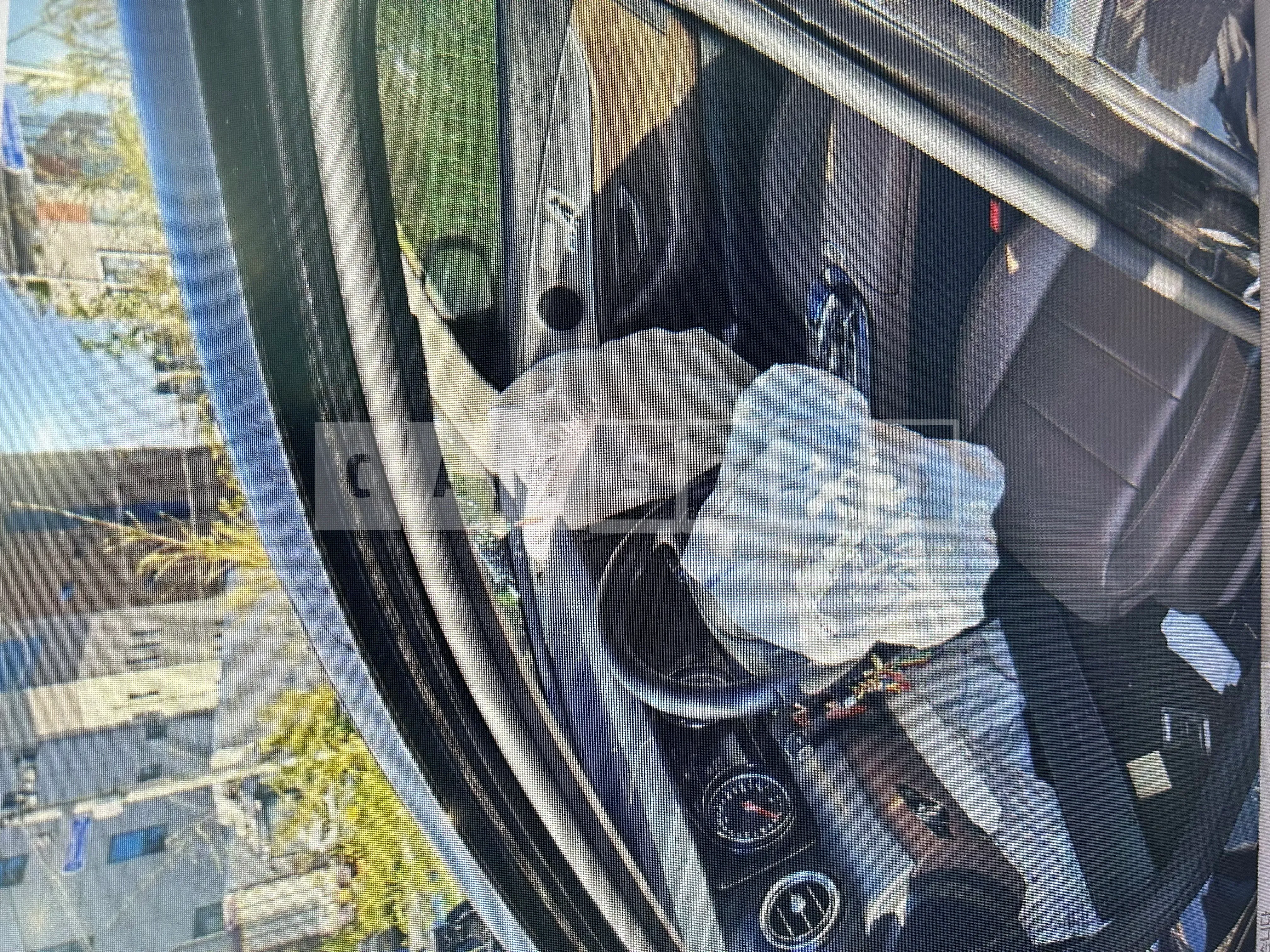 Photo 2 of 10: 2018 Mercedes-Benz E 200 — Korean insurance auction