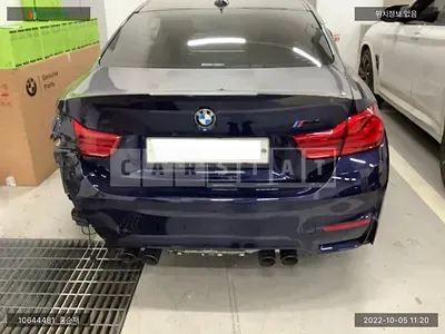 Photo 1 of 13: 2019 BMW M4 Coupe Competition, VIN WBS4Y9105KAC59234 — Korean insurance auction