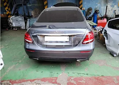 Photo 1 of 41: 2020 Mercedes-Benz E250, VIN W1KZF4FB5LA765618 — Korean insurance auction