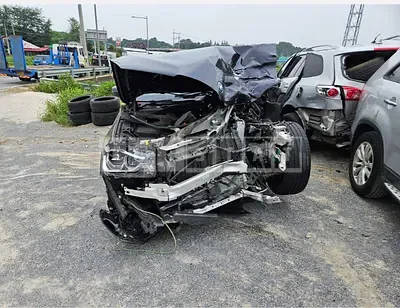 Photo 1 of 7: 2020 BMW 530i xDrive M Sport Package — Korean insurance auction