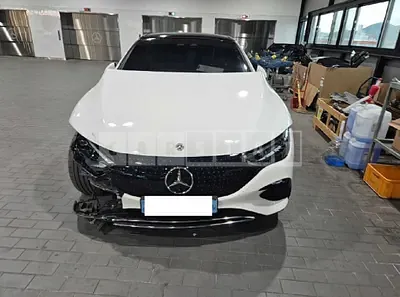 Photo 1 of 50: 2022 Mercedes-Benz EQE350 + — Korean insurance auction