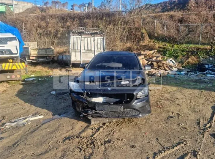 Photo 2 of 17: 2016 Mercedes-Benz CLA250 4Matic — Korean insurance auction