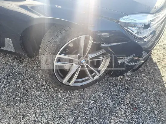Photo 2 of 15: 2018 BMW 730d xDrive, VIN WBA7C410XJG947757 — Korean insurance auction