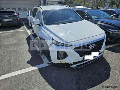 Photo 1 of 7: 2019 Hyundai Santa Fe — Korean insurance auction