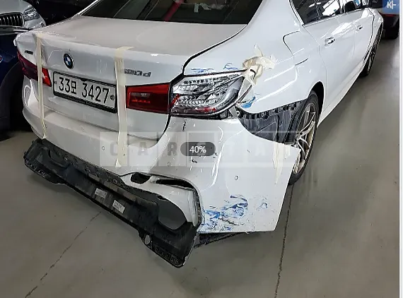 Photo 2 of 10: 2018 BMW 520d xDrive, VIN WBAJC5103JWB87790 — Korean insurance auction
