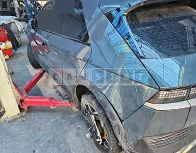 Photo 1 of 22: 2022 Hyundai IONIQ 5 Long Range, VIN KMHKN81AFNU076195 — Korean insurance auction