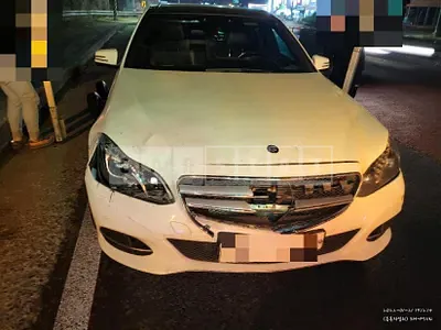 Photo 1 of 11: 2015 Mercedes-Benz E 250, VIN WDDHF9HB3GB237856 — Korean insurance auction