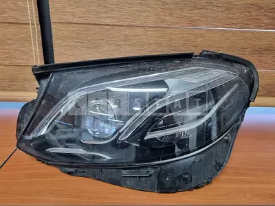 Photo 1 of 6: 2019 Mercedes-Benz (parts) E300 4Matic Headlamp — Korean insurance auction