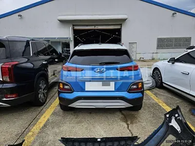 Photo 1 of 10: 2017 Hyundai Kona Diesel 1.6 — Korean insurance auction