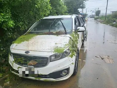 Photo 1 of 7: 2016 Kia Carnivals, VIN KNAMB81ABGS223693 — Korean insurance auction